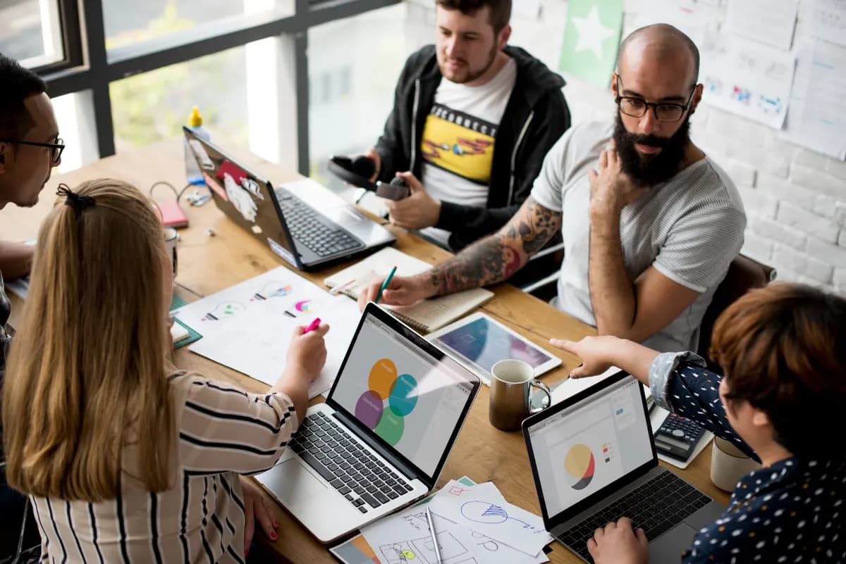 Como conduzir uma investigação interna de forma justa e eficaz