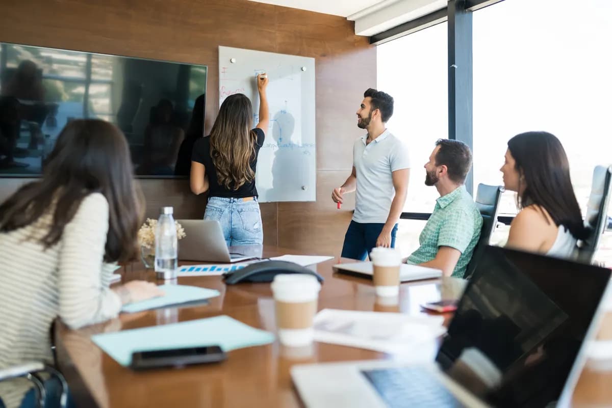 Estratégias eficazes para um treinamento de compliance engajador